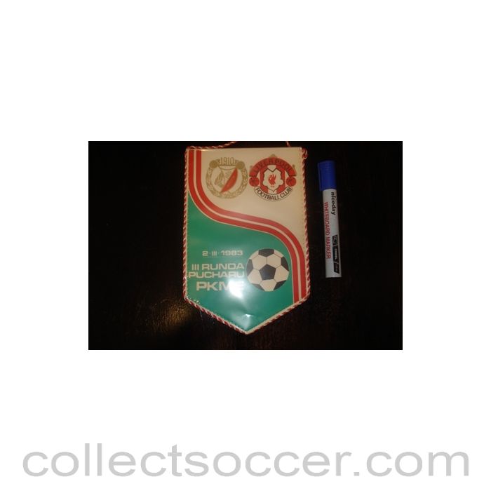 1983 - Widzew, Poland v Liverpool 02/03/1983 Pennant