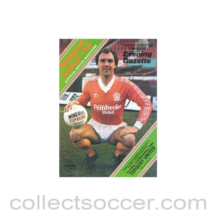 1982 - Blackpool v Torquay United official programme 02/11/1982 Football League