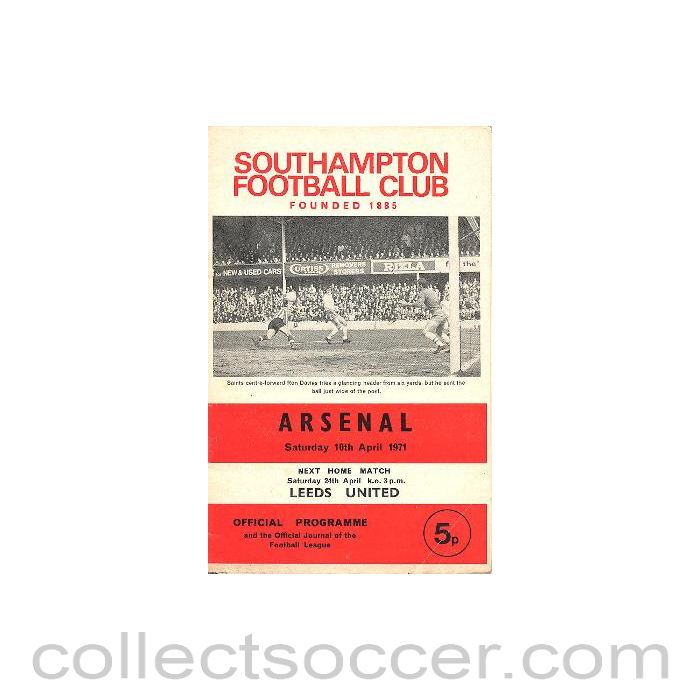 1971 - Southampton v Arsenal official programme 10/04/1971 Football League