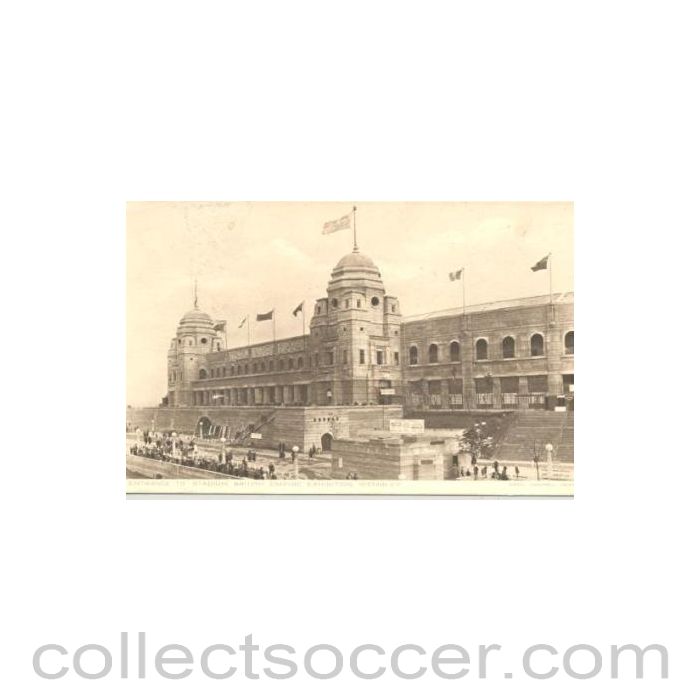 1924 - Entrance to Stadium British Empire Exhibition 1924 at Wembley postcard