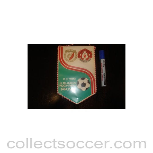 1983 - Widzew, Poland v Liverpool 02/03/1983 Pennant