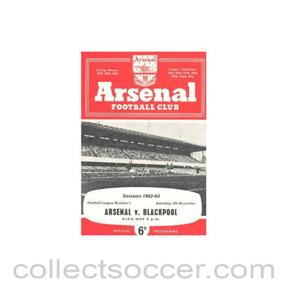 1962 - Arsenal v Blackpool official programme 08/12/1962
