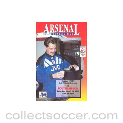1993 - Arsenal v Southampton official programme 20/03/1993 Premier League