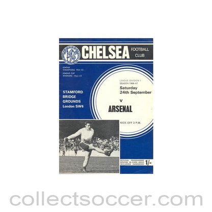 1966 - Chelsea v Arsenal official programme 24/09/1966 Football League, Handbook inside, token missing and hence half price