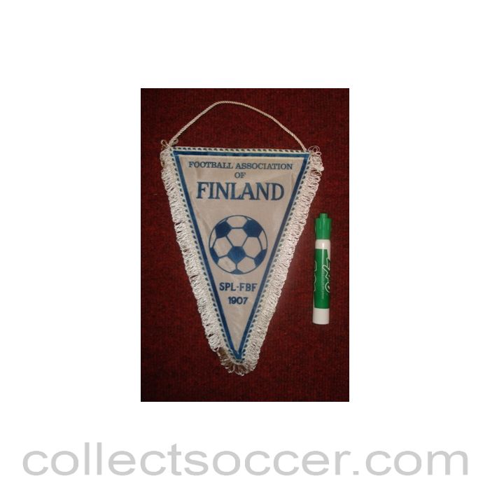 The Finlandl Football Association Pennant once property of the football referee Neil Midgley