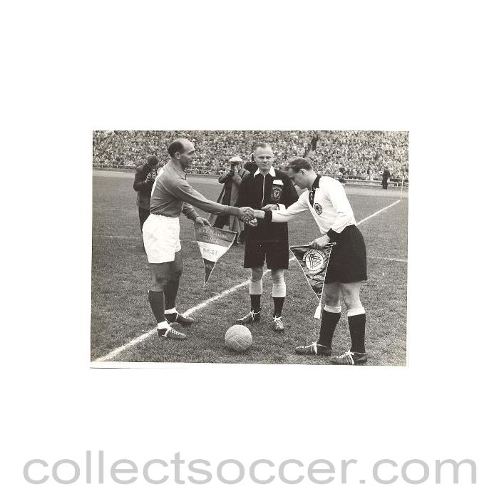 1954 - Photograph of the first game between Germany and France after WWII in 1954