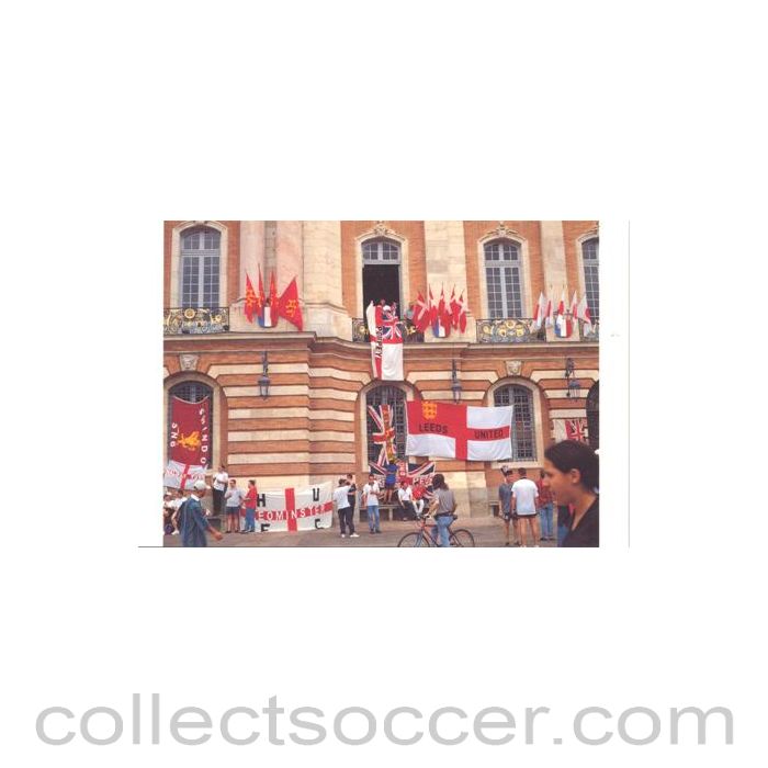 1998 World Cup in France England Touring Tribes Arrive at Toulouse postcard