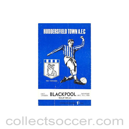 1970 - Huddersfield Town v Blackpool official programme 15/08/1970 Football League