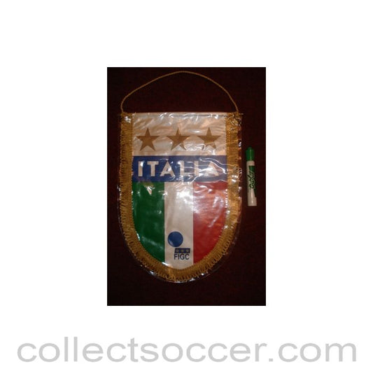 Italy Pennant once property of the football referee Neil Midgley,