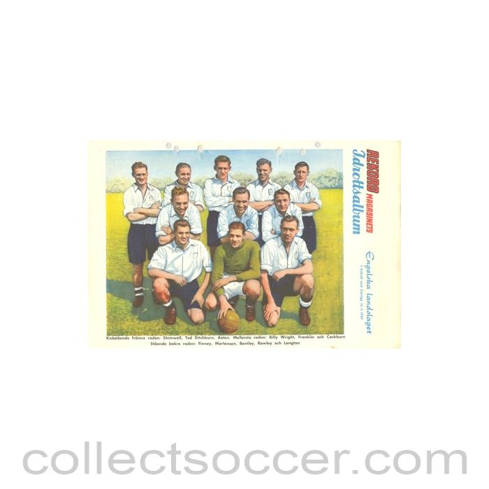 England colour team photograph - Rekord Magazine