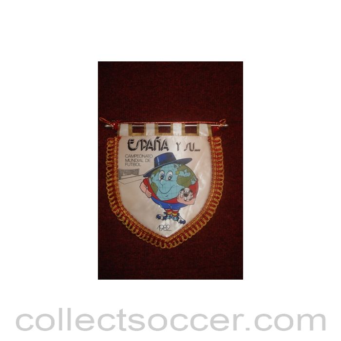 1982 World Cup in Spain Pennant, 21 x 20 cm