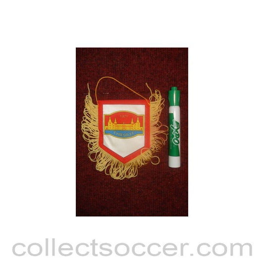 Tyreso small Pennant once property of the football referee Neil Midgley