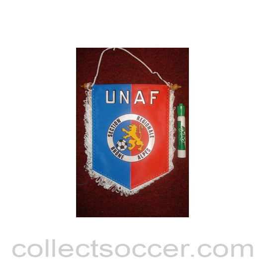 UNAF - Section Regionale Rhone Alpes - Pennant once property of the football referee Neil Midgley