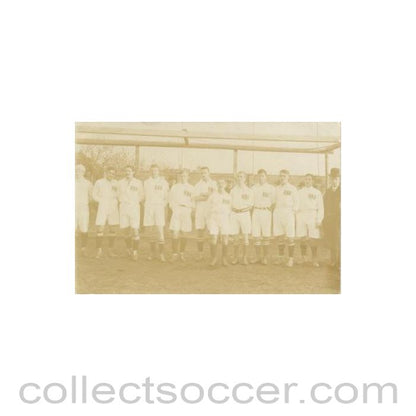 1909 - Team photograph postcard of 01/12/1909