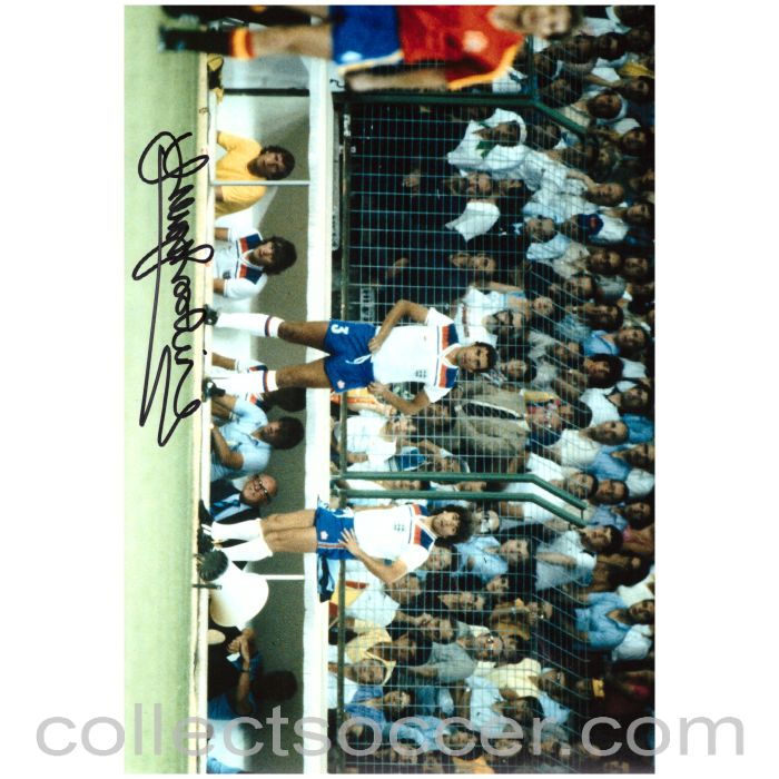 1982 - England - Trevor Brooking Autographed World Cup 1982 Photo