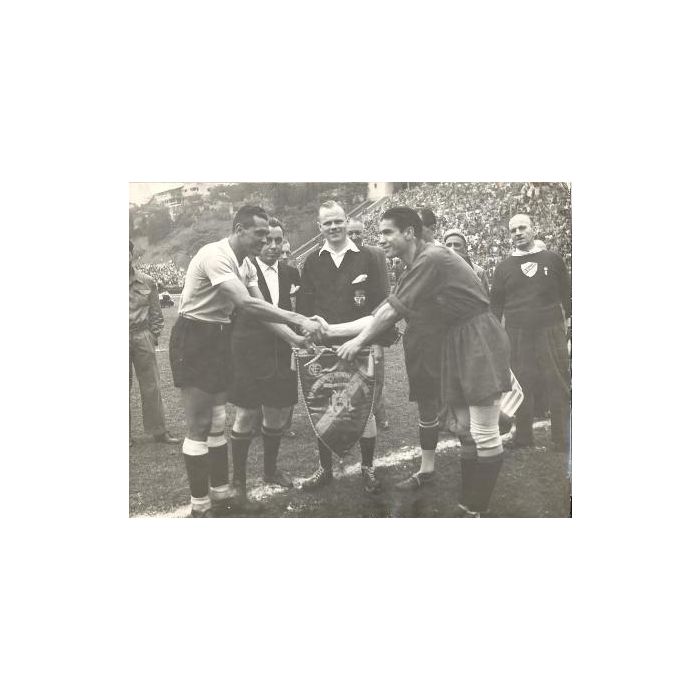 Spain V Uruguay At Sao Paolo Brazil 1950 Photograph In Very Good Condition